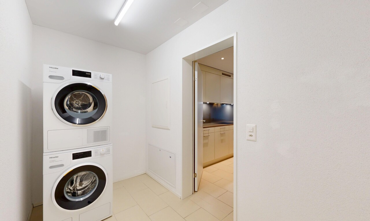 wäschekammer mit waschturm, light floor, drywall, gipskartonwand, und inside property
