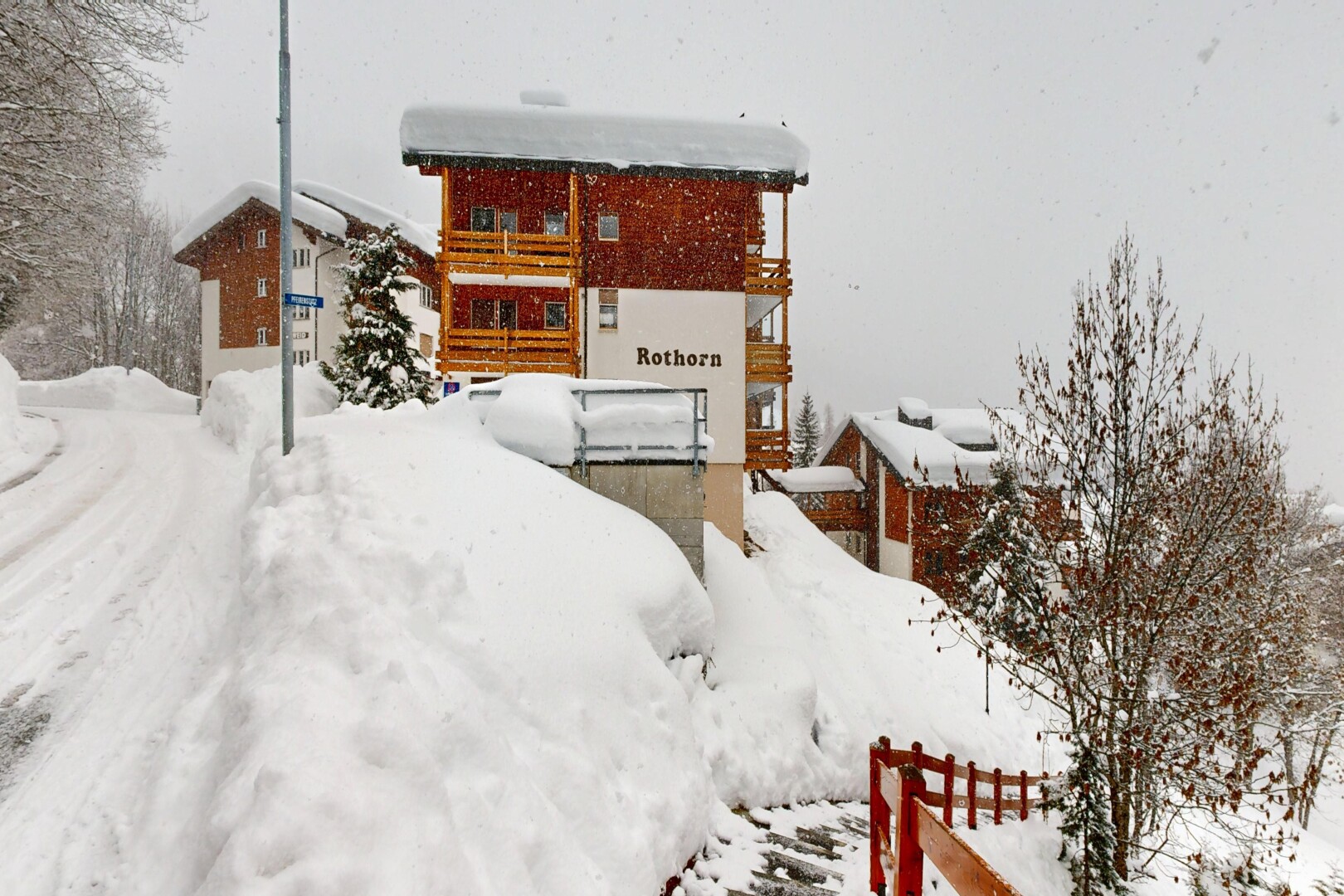 außenansicht mit overcast und snow