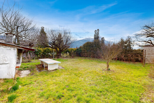 garten mit rasen, day time, und from property