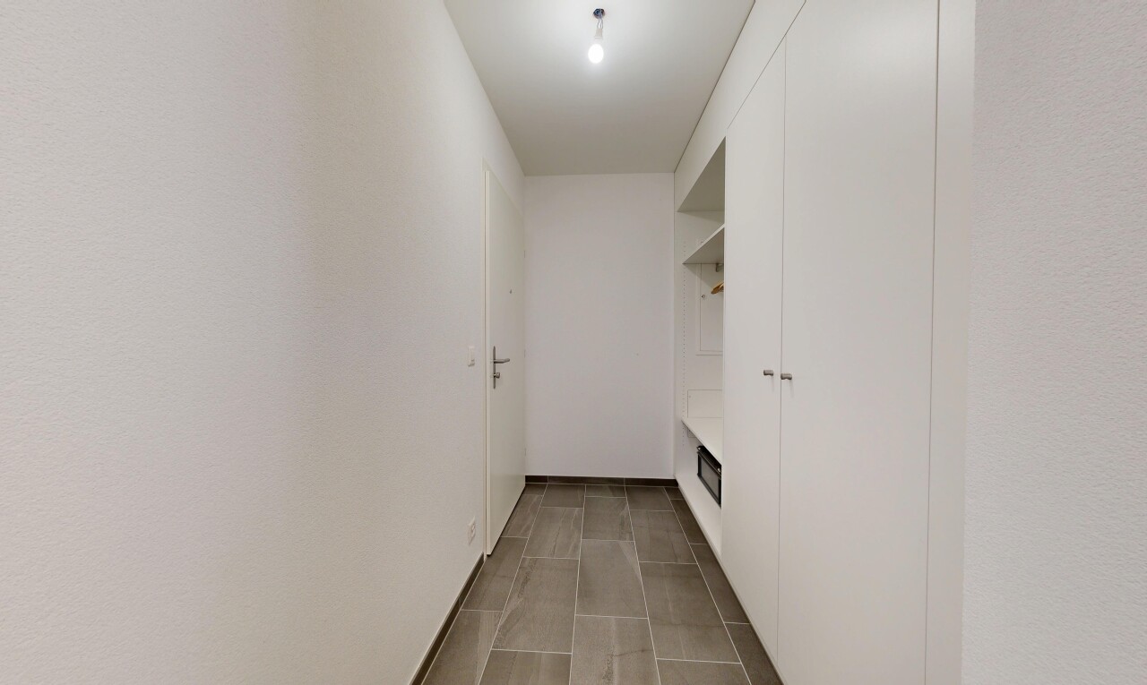 halle / korridor mit inside property und dark floor