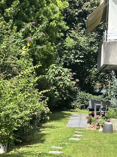 jardin avec from property