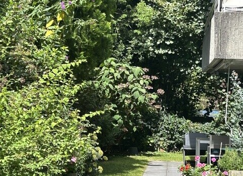 jardin avec from property
