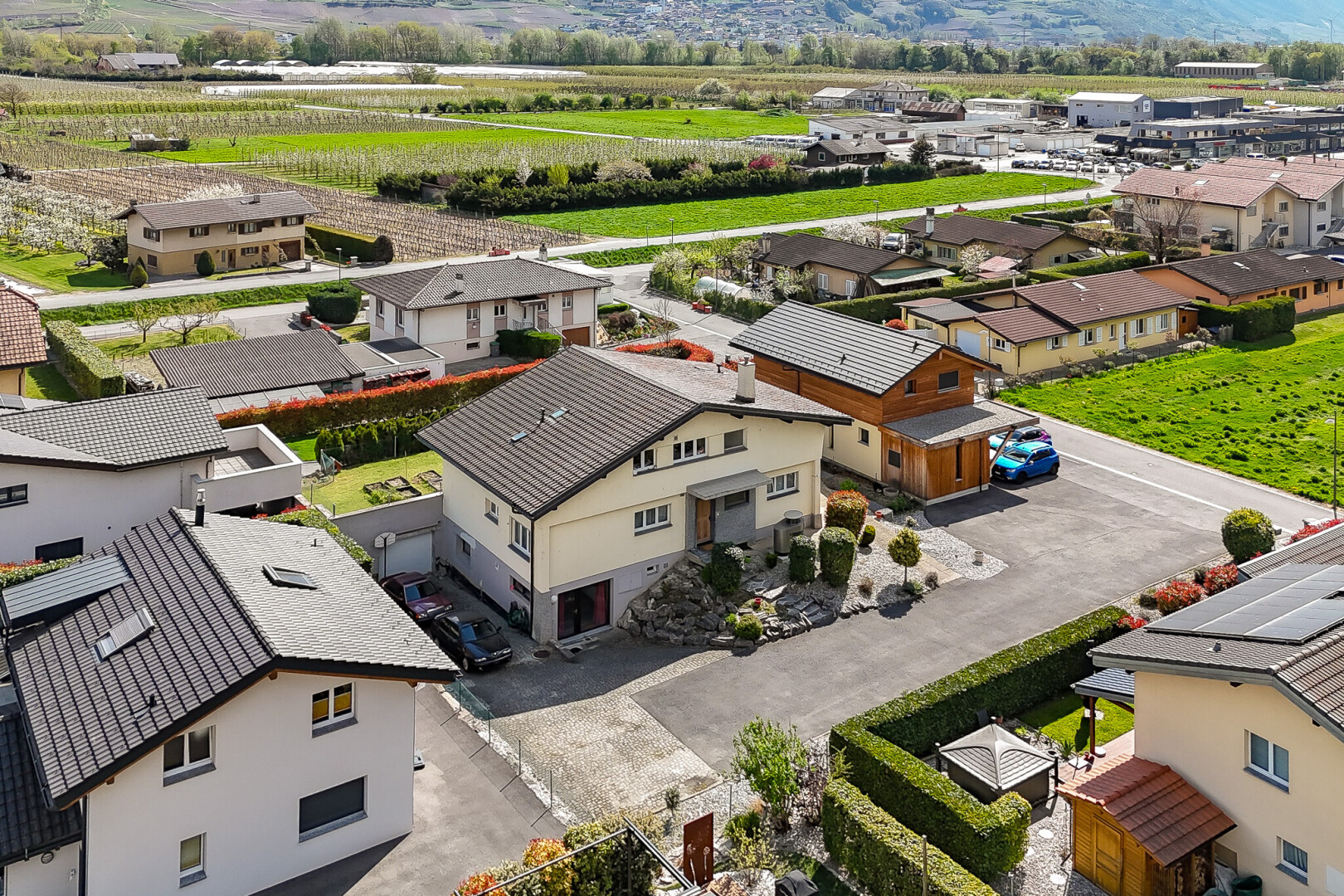 außenansicht mit wohngebietblick