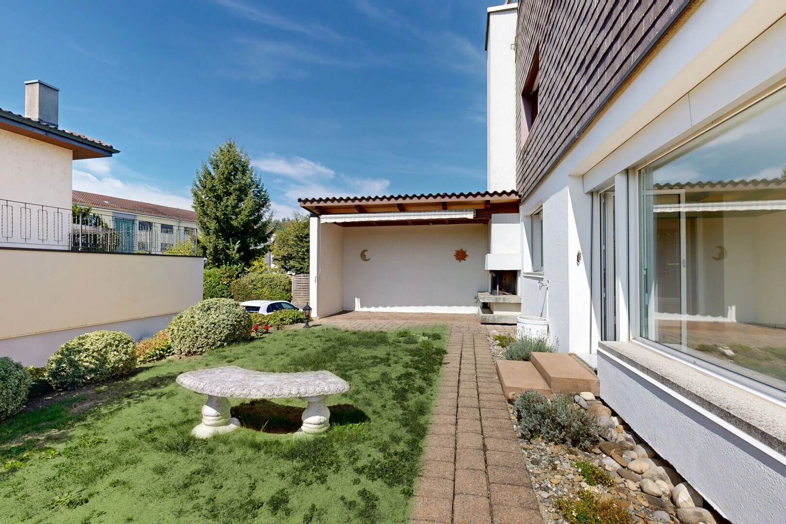 garten mit from property, day time, und rasen