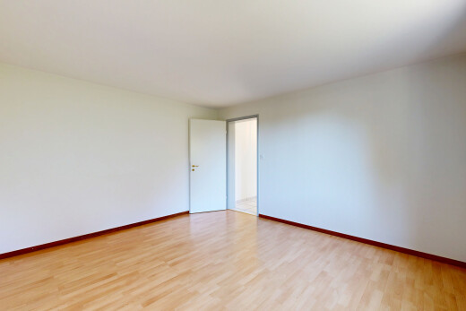 leerer raum mit gipskartonwand, drywall, sockelleisten, baseboards wall, und light floor