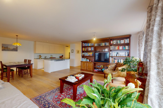 living / dining room featuring light wood-style floors