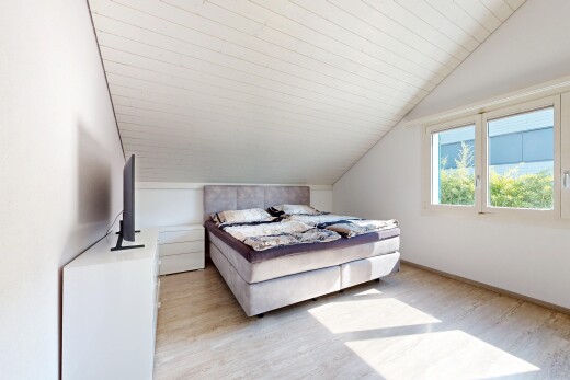 zimmer / schlafzimmer mit dachschräge, vaulted ceiling, zusätzliches zimmer, gipskartonwand, und drywall