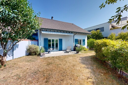 außenansicht mit terrasse, property visible, day time, from property, und ziegeldach