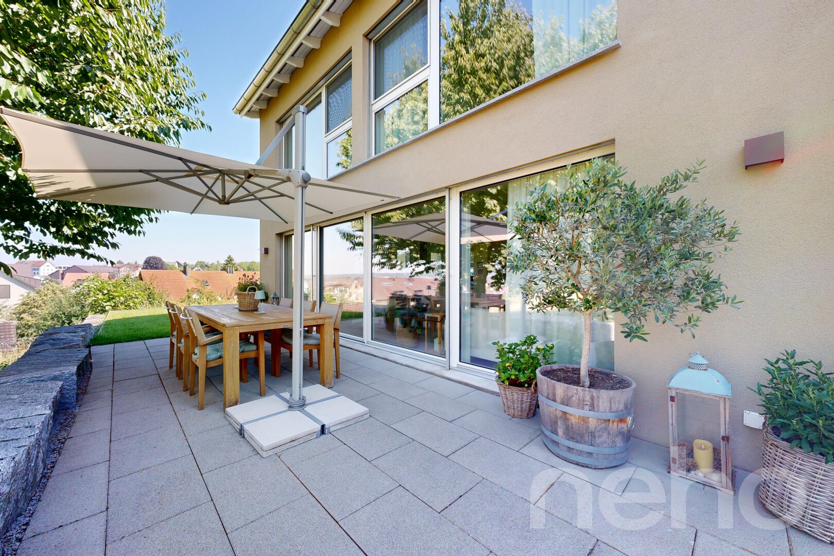 terrasse mit essbereich im freien, terrasse, from property, day time, und markise