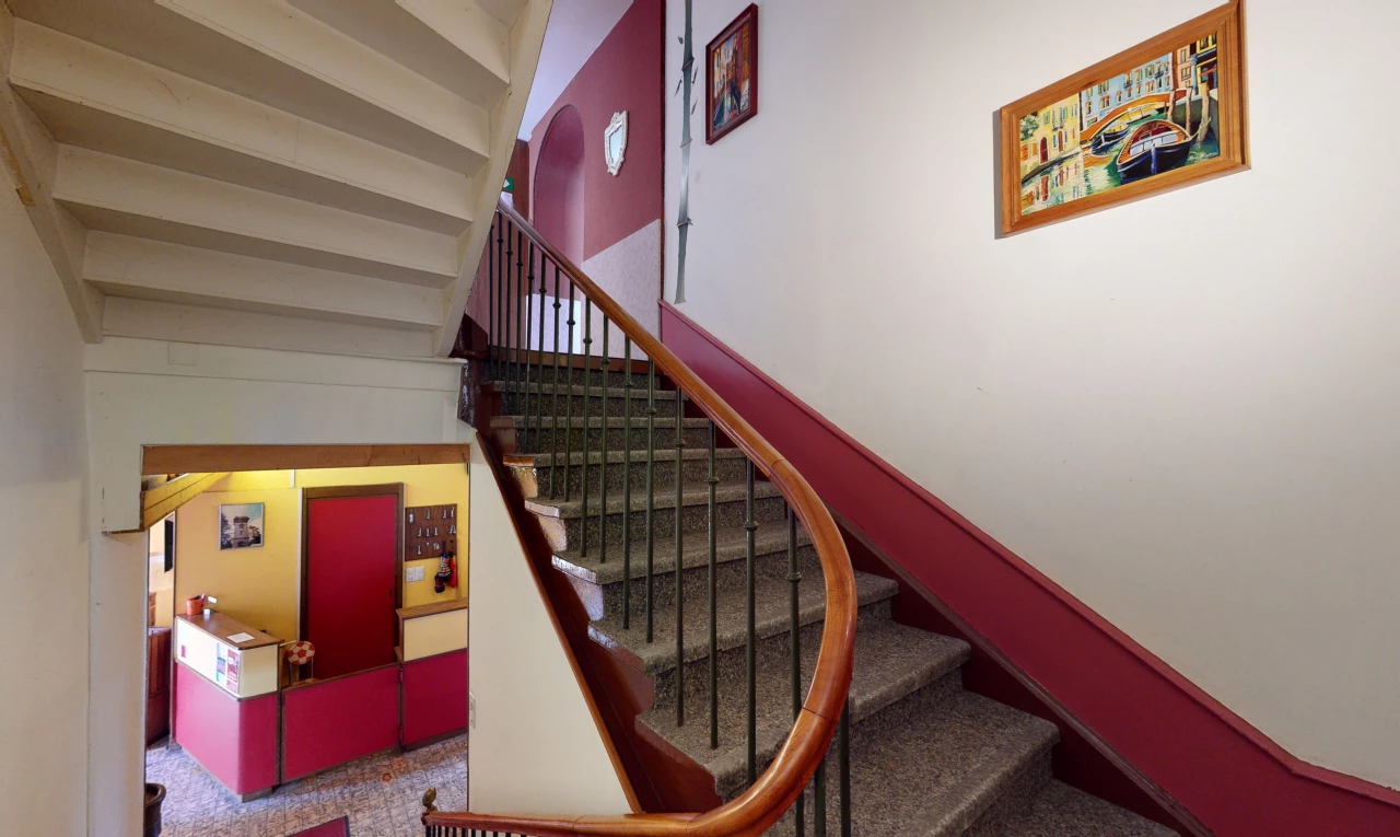 blick auf die treppe