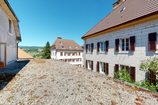 l'arrière de la maison