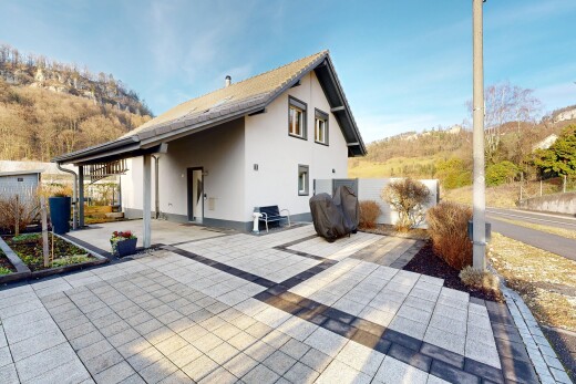 terrasse avec property visible, terrasse, et day time