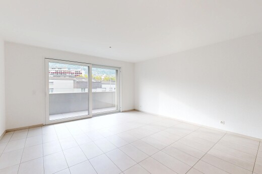 leerer raum mit außenzugang, light floor, gipskartonwand, drywall, und inside property