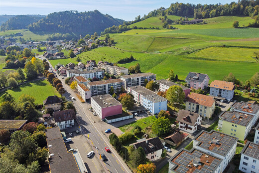 blick auf die berge mit aerial view und day time