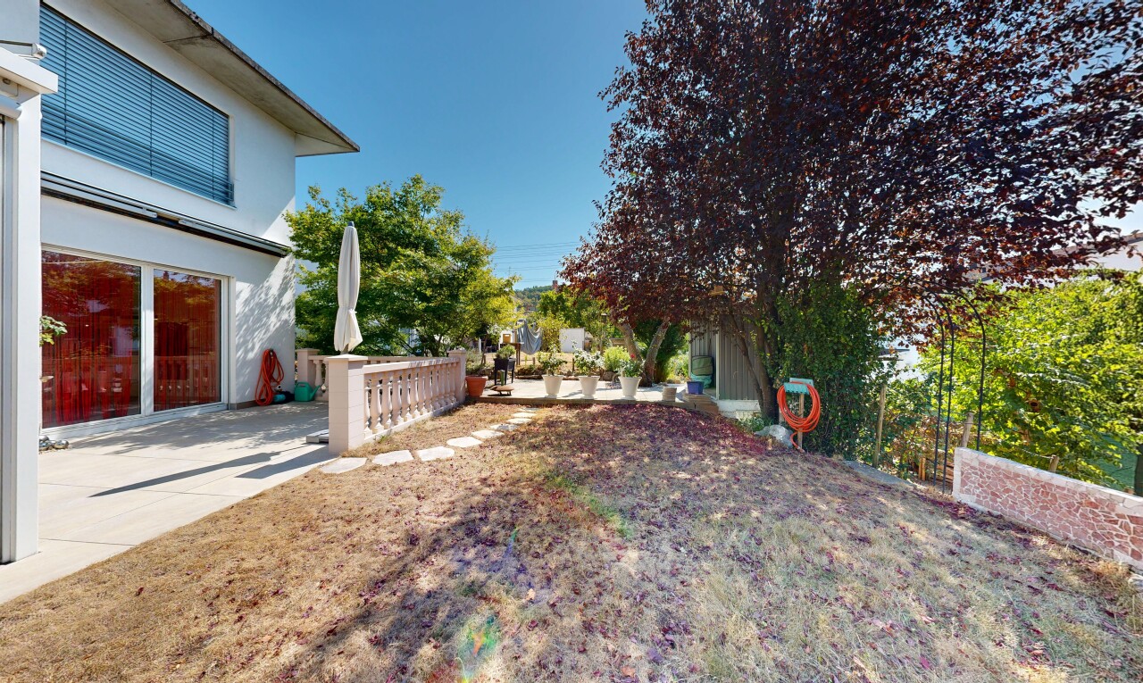 terrasse mit day time, auffahrt, und from property