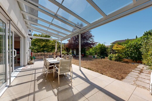 terrasse mit essbereich im freien, from property, terrasse, pergola, und day time