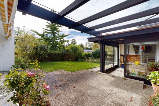 terrasse mit terrasse, from property, day time, rasen, und pergola