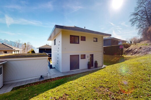 view of property featuring a yard