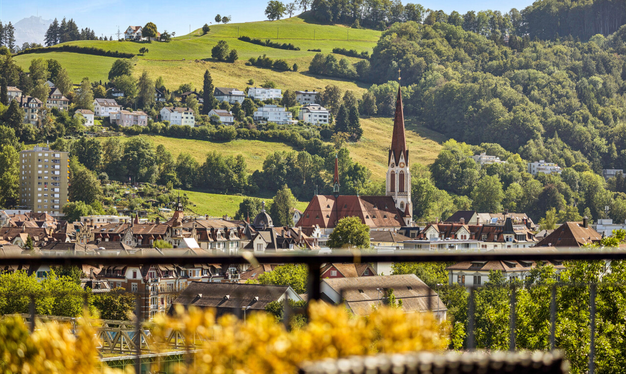 blick auf die berge mit day time