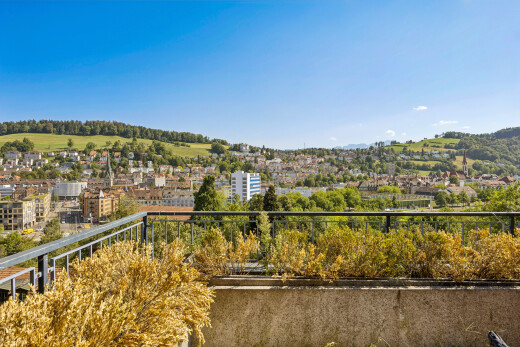 blick auf die berge mit day time, view focus, und from property