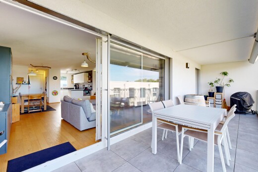 patio / terrace with outdoor dining space