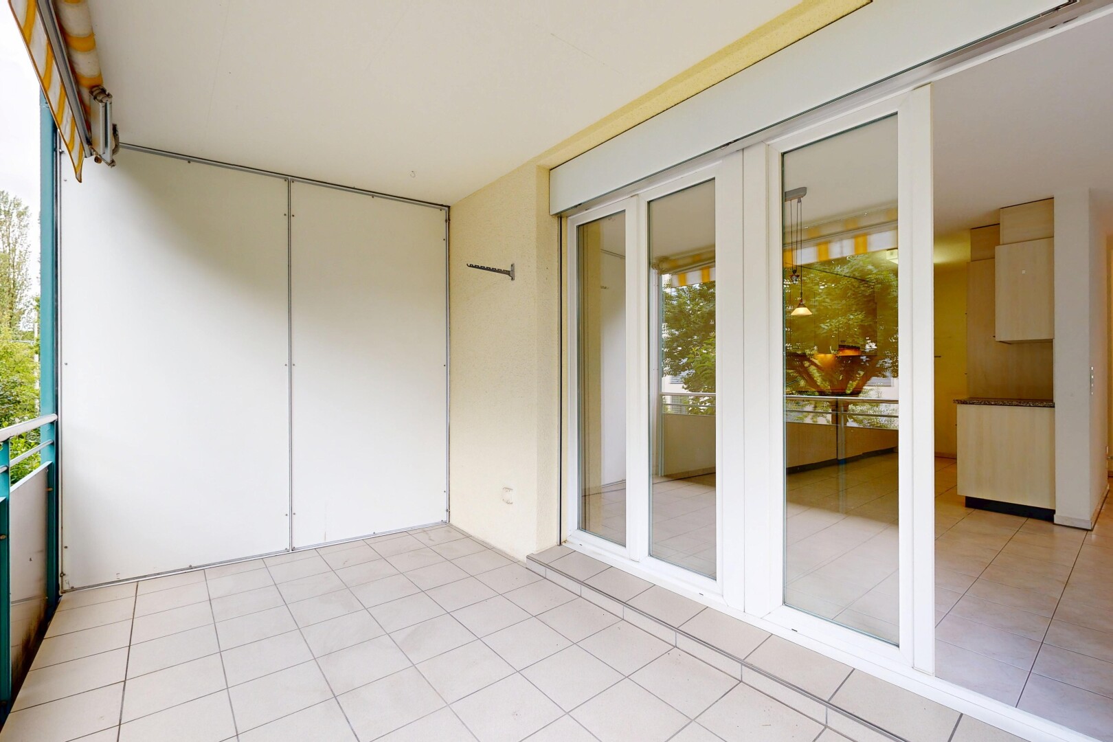 terrasse mit from property und französische türen