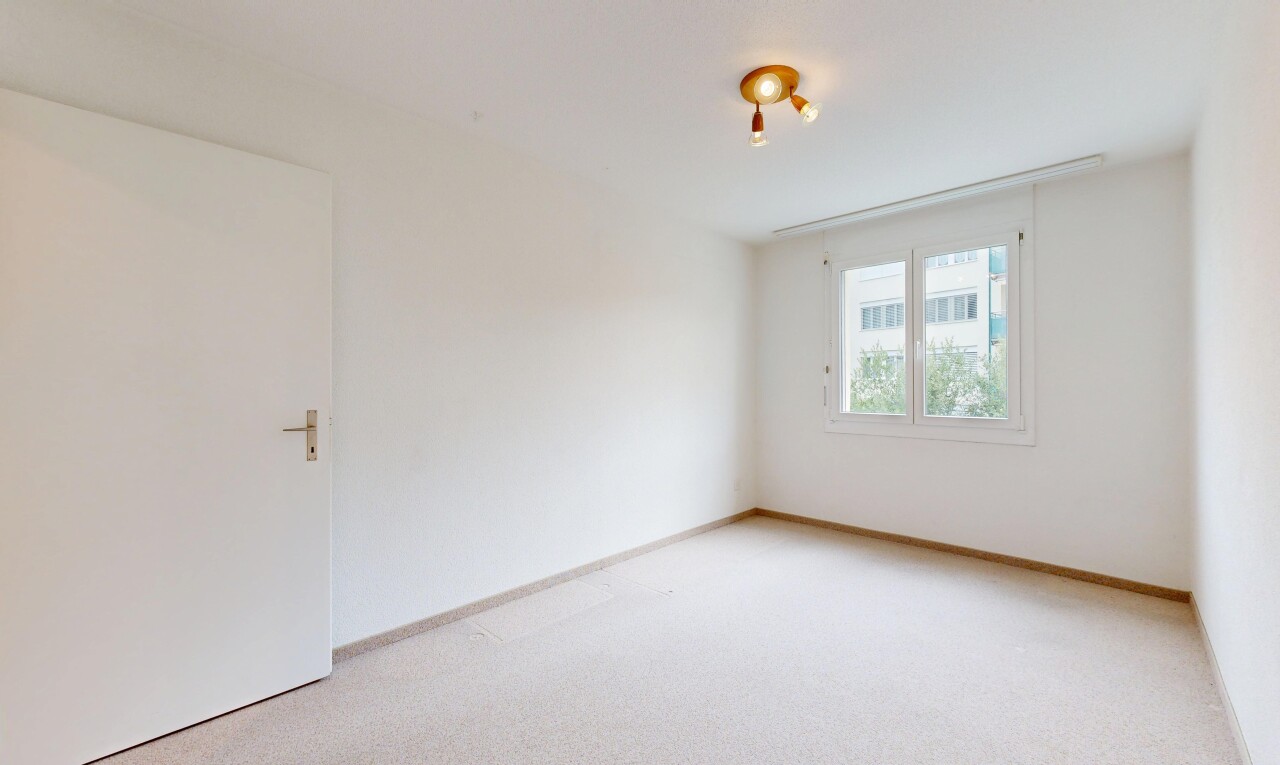 leerer raum mit drywall, gipskartonwand, carpet, teppich, und inside property