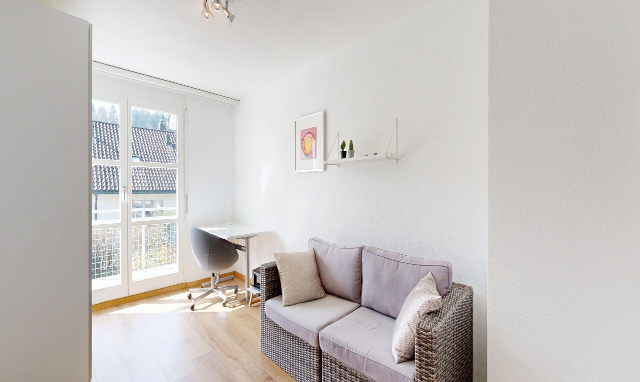 living room featuring wood finished floors