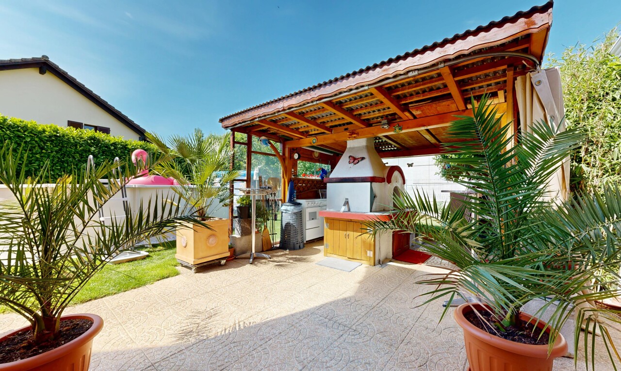 terrasse avec day time, terrasse, et from property