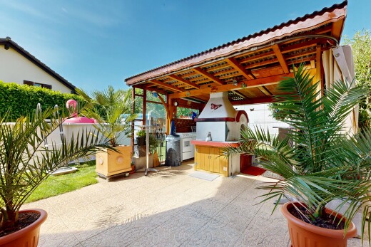 terrasse avec day time, terrasse, et from property