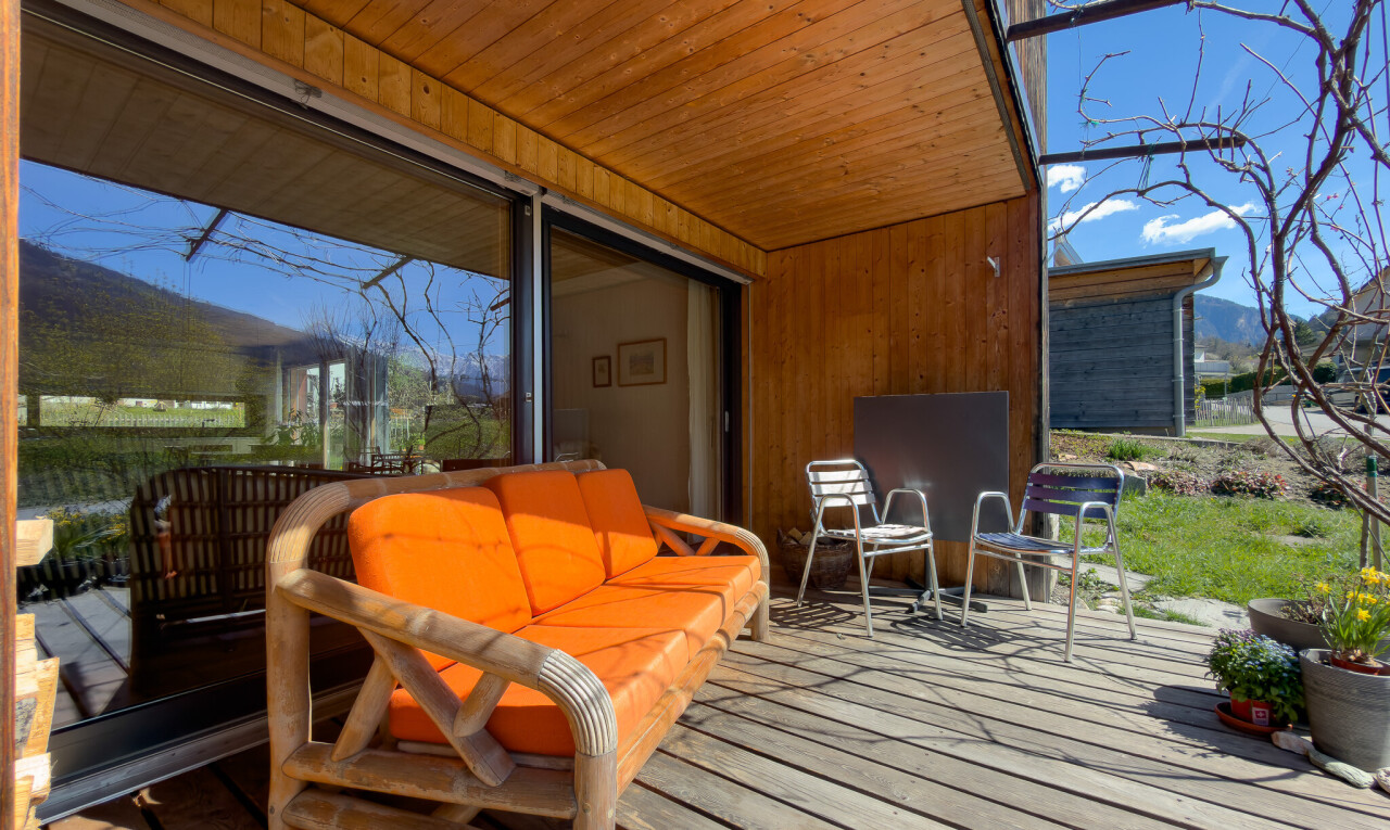 terrasse avec from property, espace de vie extérieur, et terrasse