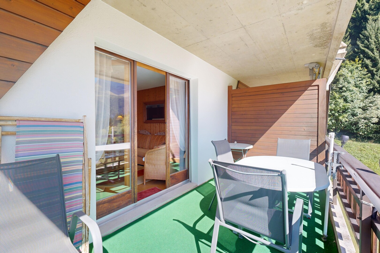 balkon mit property visible, essbereich im freien, und balkon