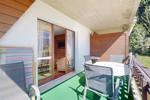 balcon avec property visible, coin repas extérieur, et balcon