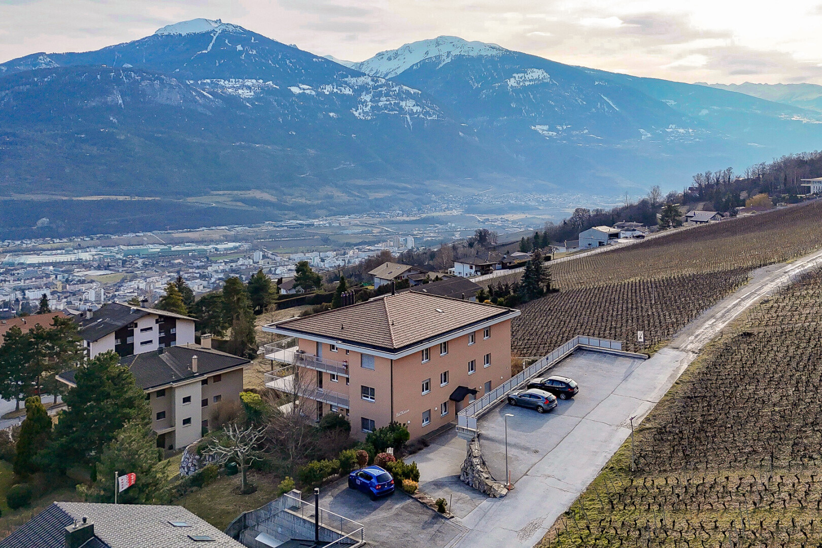 vue sur la montagne avec vue sur la montagne