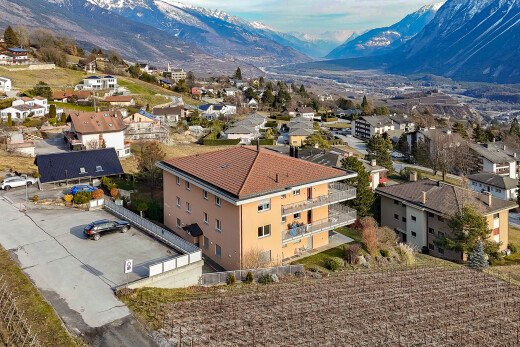 vue sur la montagne avec vue résidentielle et vue sur la montagne