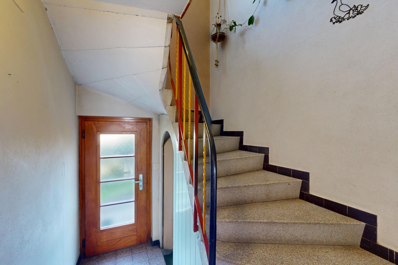 treppe mit gipskartonwand, treppen, und natürliches licht
