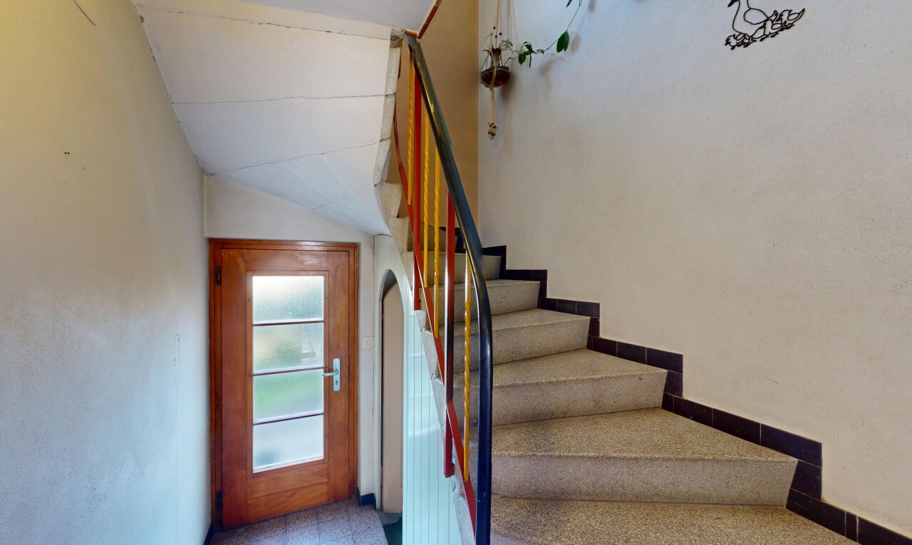 treppe mit gipskartonwand, treppen, und natürliches licht