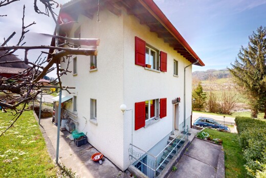 outdoor house featuring stucco siding