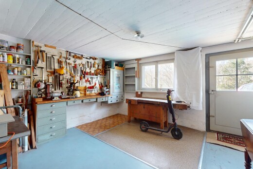 office space featuring a workshop area