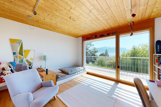 wohnzimmer mit day time, holzdecke, wood ceiling, gipskartonwand, und drywall