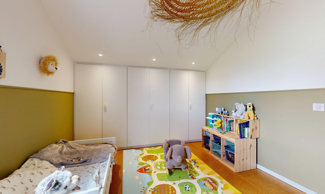 zimmer / schlafzimmer mit gipskartonwand, drywall, inside property, einbauleuchten, und recessed lighting