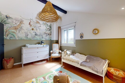 chambre avec cloison sèche, drywall, lumière naturelle, natural light, et plafond voûté