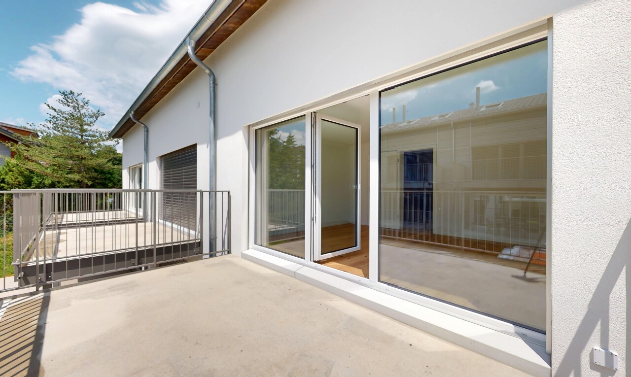 terrasse mit day time, from property, und terrasse