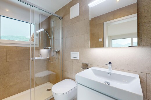 bad mit schminktisch, komplettes badezimmer, spiegel, natürliches licht, und natural light