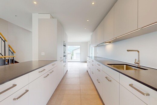 küche mit natürliches licht, natural light, waschbecken, einbauleuchten, und recessed lighting