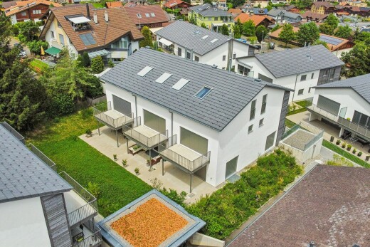 außenansicht mit stuckverkleidung, terrasse, residential view, und wohngebietblick