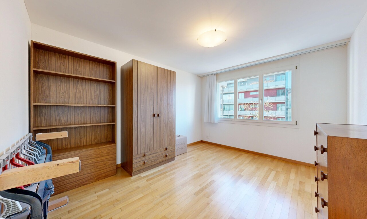 spare room with light wood-style flooring