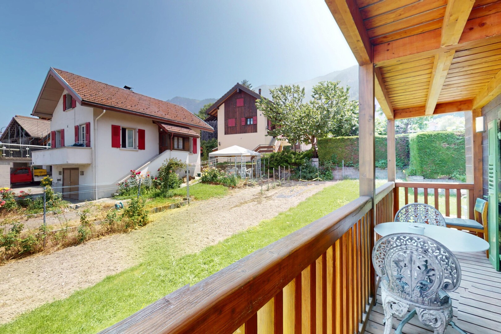balkon mit from property