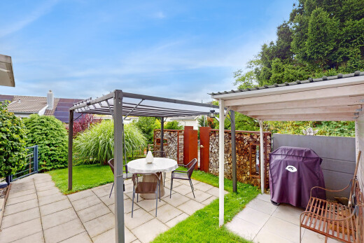 terrasse mit pergola, from property, day time, terrasse, und grill