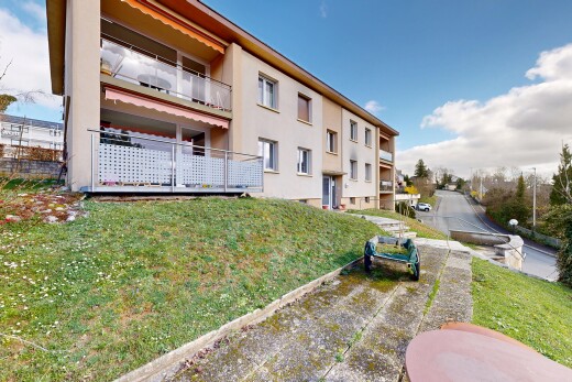 extérieur du bâtiment avec day time, from community, vue sur le complexe d'appartements, et apartment complex view